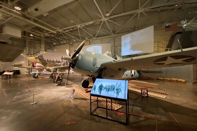 Deluxe Arizona Memorial and Pearl Harbor Aviation Museum Tour - USS Arizona Memorial: what reserved access buys you (and what it can’t)