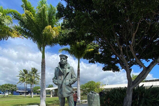 Deluxe Pearl Harbor, Arizona Memorial, and Visitor Center Tour - The no-bag rule is not a minor detail