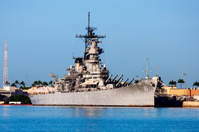 Grand Pearl Harbor and City Tour - Honolulu city stops that add real context: Iolani Palace, Capitol, Kawaiaha’o