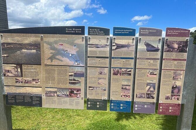 Half Day Pearl Harbor with USS Arizona Memorial and City Tour - Honolulu City Tour Stops: Supreme Court, Kamehameha Statue, Palace, and More