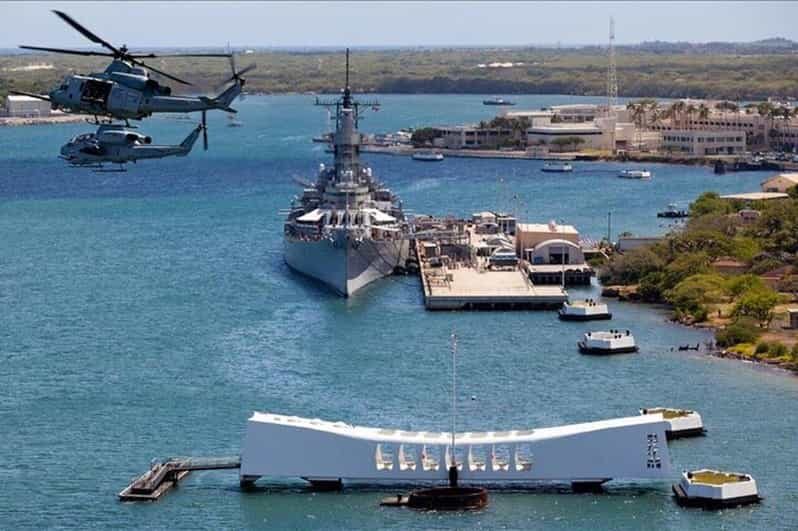Honolulu: Pearl Harbor, USS Arizona and Battleship Missouri - USS Arizona Memorial: how to get the most out of the on-site time