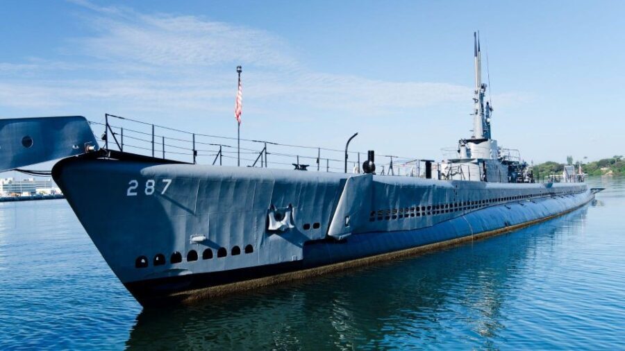 Honolulu: Pearl Harbor, USS Arizona Memorial [Early Access] - Queen Liliʻuokalani, State Capitol, and King Kamehameha: Symbols You’ll Remember