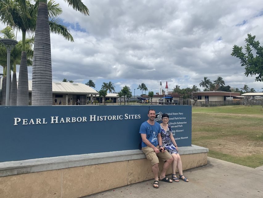 Honolulu: Pearl Harbor, USS Arizona Memorial [Early Access] - The Eternal Flame and Downtown Mix: A Day That Changes Gears on Purpose