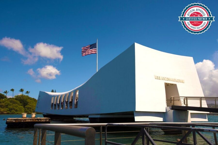 Oahu: Pearl Harbor, Arizona Memorial & Honolulu City Tour - Quick hits before you go