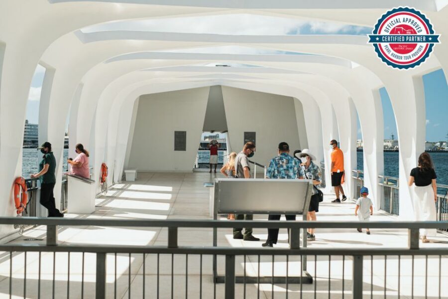 Oahu: Pearl Harbor, Arizona Memorial & Honolulu City Tour - Riding the navy launch to the USS Arizona Memorial