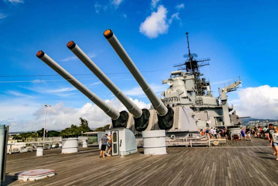 Oahu: Pearl Harbor Battleship Tour - Why This Pearl Harbor Tour Pairs the Visitor Center, Arizona, and USS Missouri