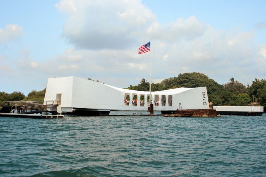 Oahu: Pearl Harbor, USS Arizona, and City Highlights Tour - Riding out to the USS Arizona Memorial by Navy launch