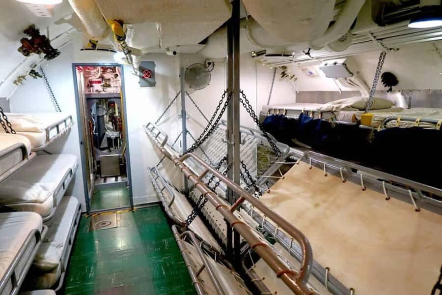 Oahu: The Complete Pearl Harbor Ticket - Pacific Aviation Museum to Punchbowl and Honolulu: Closing the Loop
