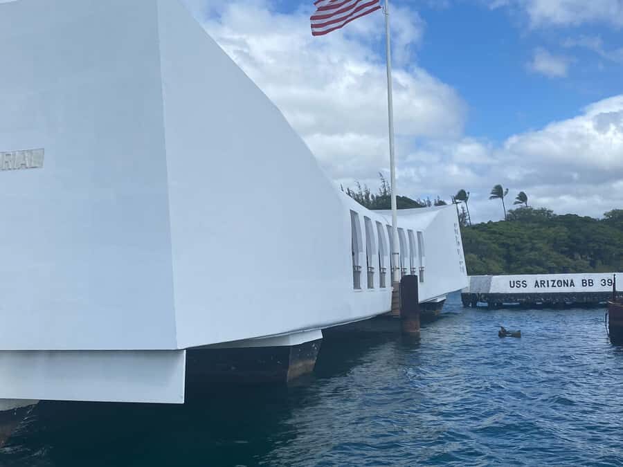 Pearl Harbor and Scenic Oahu Private Tour - What the guide really changes: using a private driver-guide well