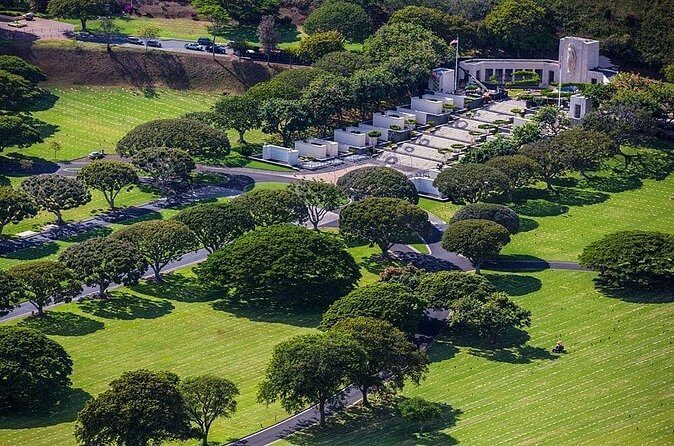 Pearl Harbor, National Memorial Cemetery and Honolulu City Tour - Punchbowl National Cemetery drive-by: quiet time between big sights