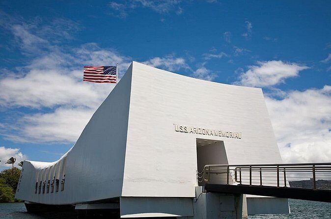 Pearl Harbor, National Memorial Cemetery and Honolulu City Tour - What you’re paying for: value beyond the $59.82 price