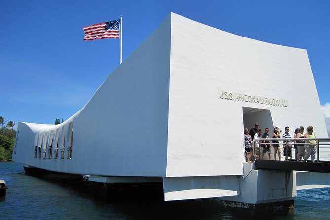 Private Pearl Harbor and Honolulu City Tour - Getting guaranteed entry at the USS Arizona Memorial (and what the visit feels like)