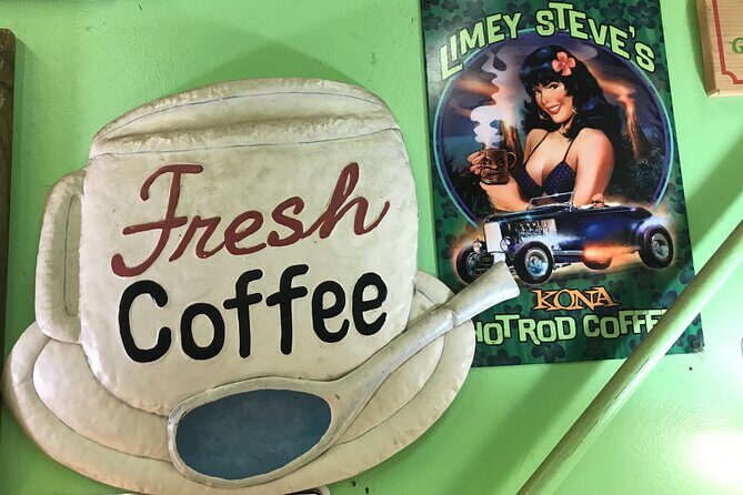 Private Pearl Harbor & North Shore tour (Se habla Español) - Green World Coffee Farms: a short stop that actually tastes local