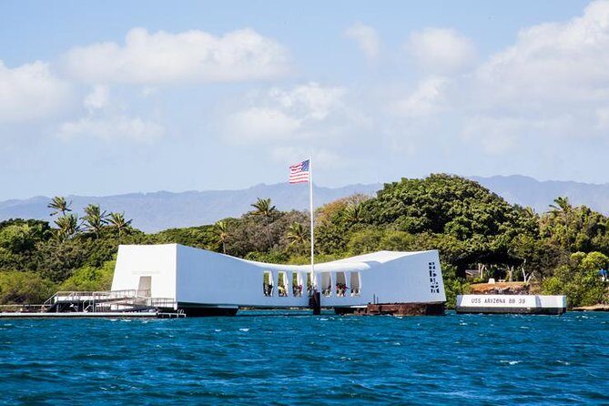 Ultimate Pearl Harbor Circle Island - Why this Pearl Harbor plus Circle Island combo is smart