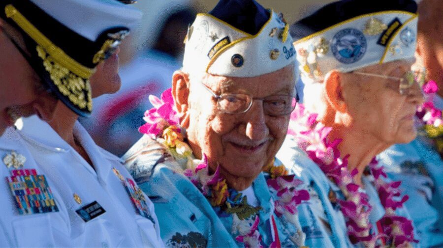 USS Arizona Memorial - Honolulu City - Pearl Harbor Tour - Two WWII Museums Plus Pacific Fleet Submarine Museum Time